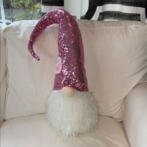 Large valentine gnome